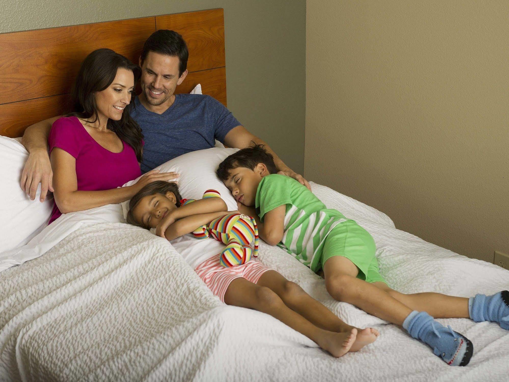 Woodspring Suites Lake Charles Eksteriør bilde